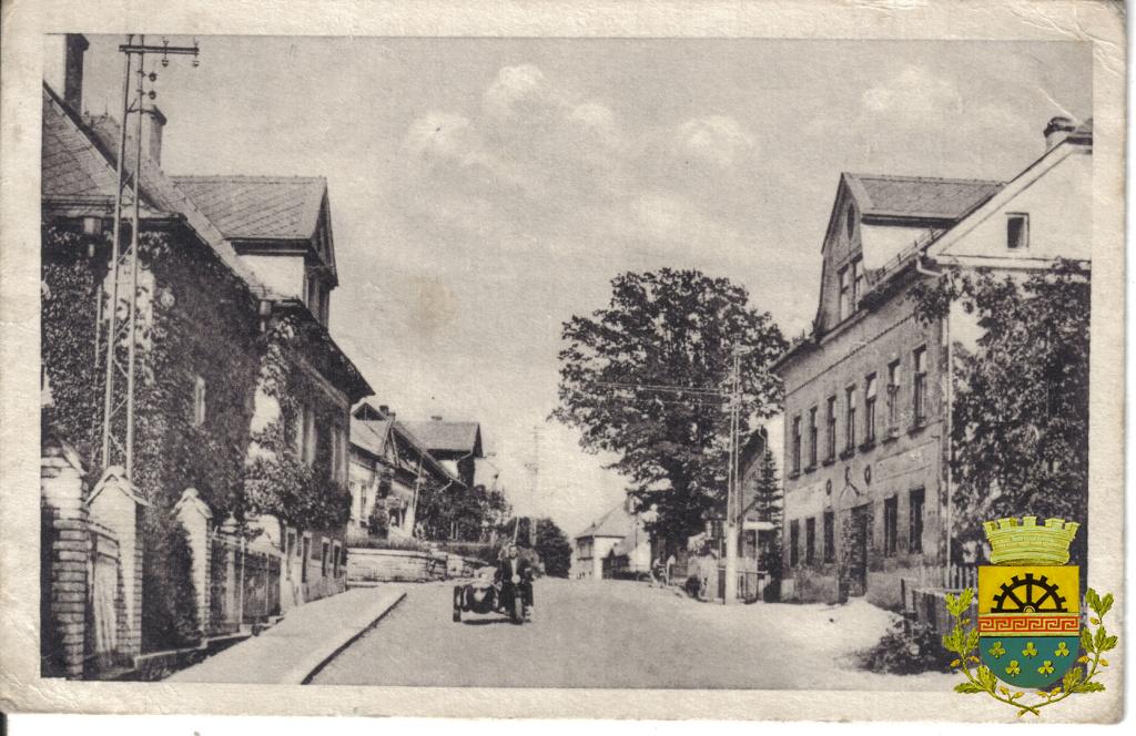 Před křižovatkou na Šluknov, Lipovou a Hraběcí foto před r.1949