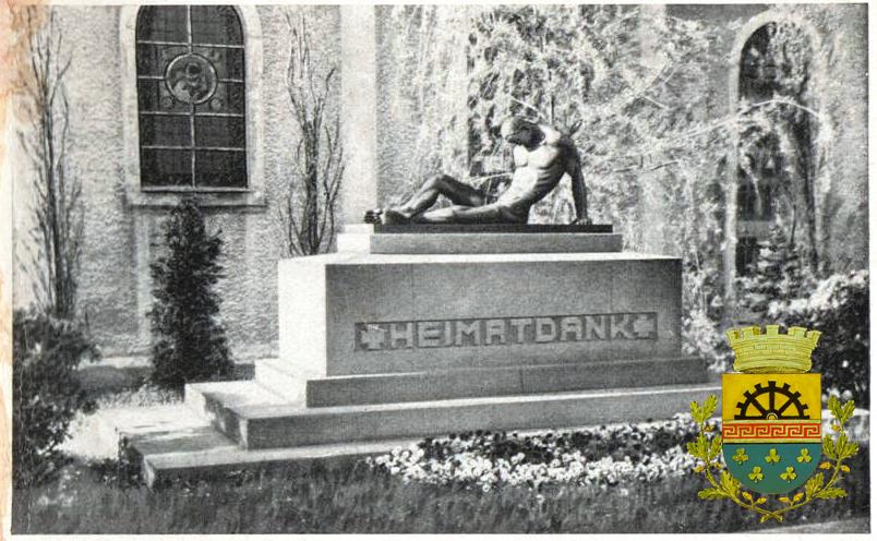 pomník u kostela foto 1937
